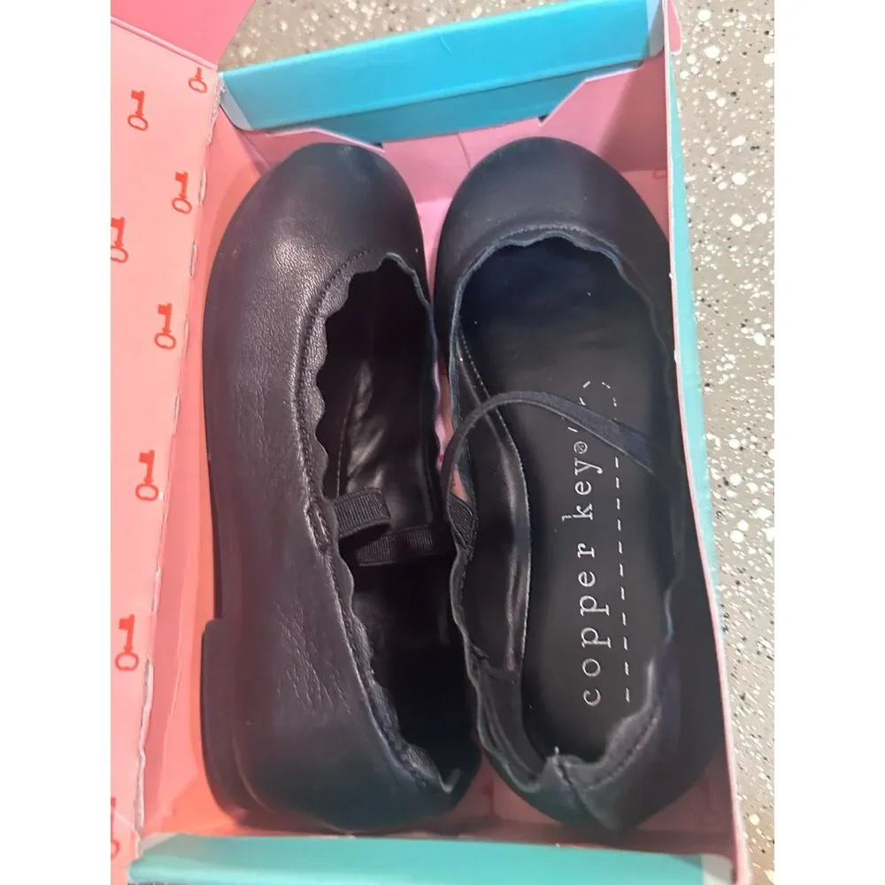 Copper Key Girls Black Ballet Flats‎ with Elastic Strap – Size 10